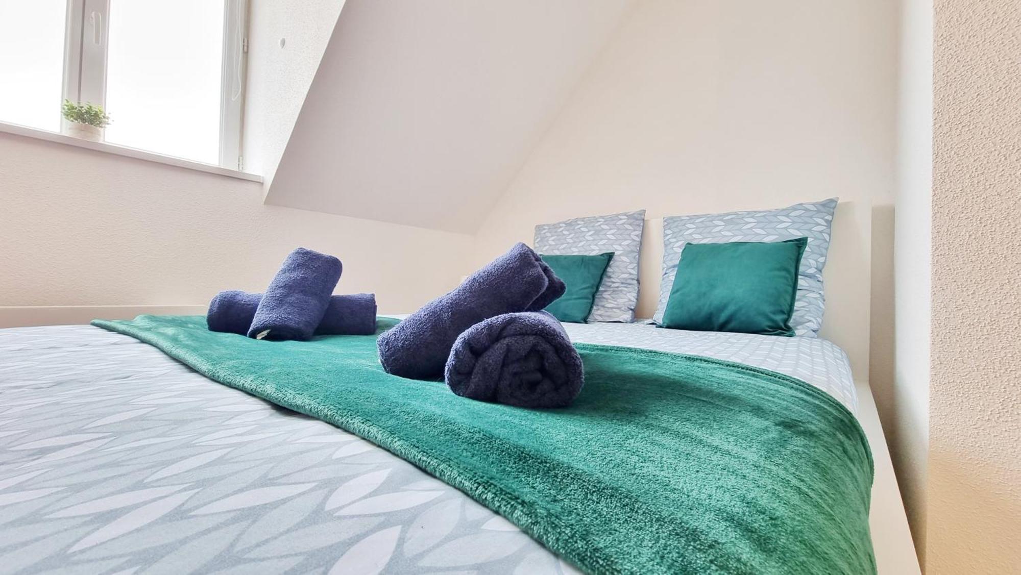 Le Triplex - 5 Chambres - 10 Pers- Fibre - Relax Bnb Mulhouse Eksteriør billede
